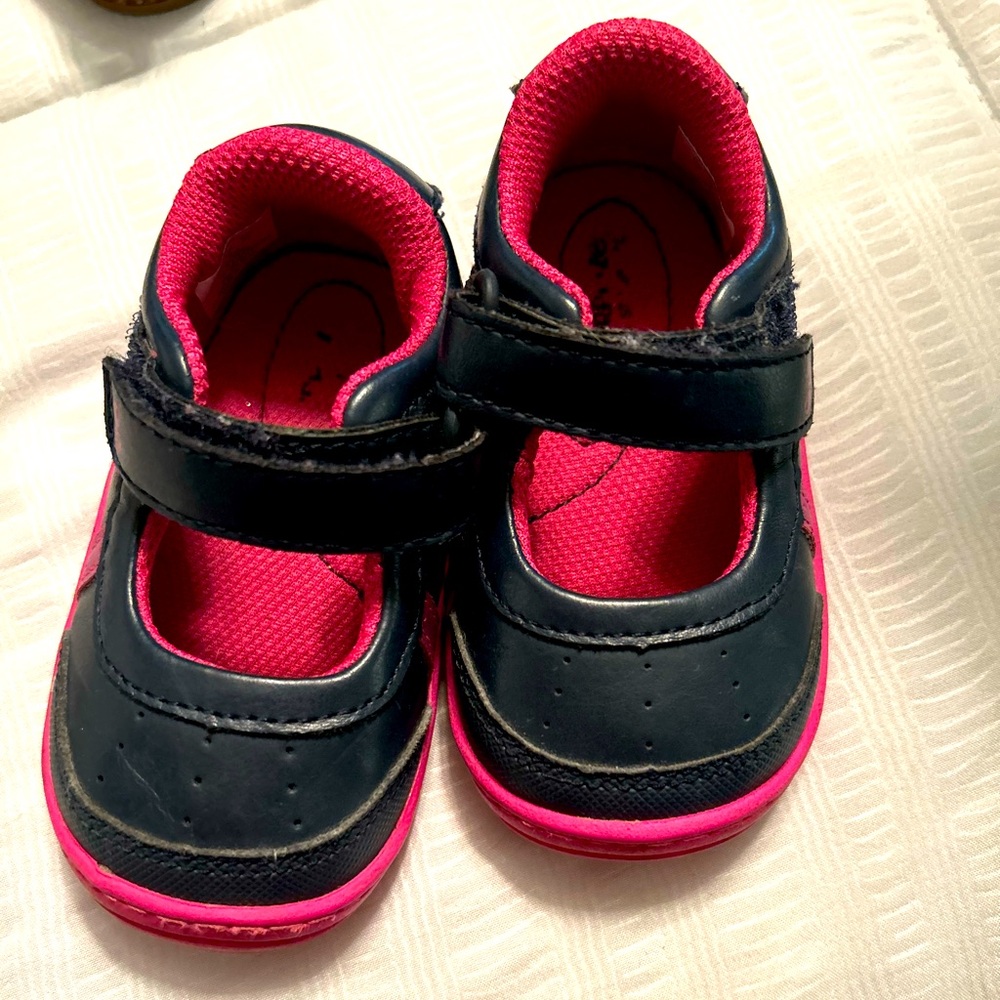 Size 3-4 baby shoes bundle